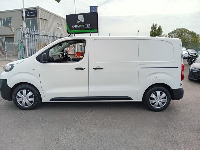 2020 Peugeot Expert 1000 1.5BLUE HDI 100PS PROFESSIONAL EURO 6 (NV70EUR) Image 9