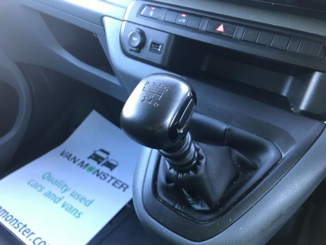 2020 Peugeot Expert 1000 1.5 Bluehdi 100 Professional Van (NV70EUX) Image 27