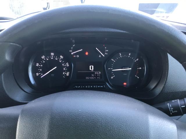 2020 Peugeot Expert 1000 1.5 Bluehdi 100 Professional Van (NV70EUX) Image 25