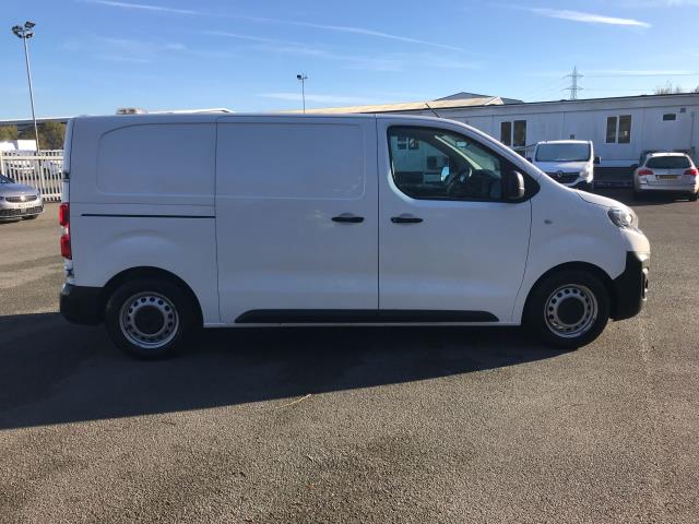 2020 Peugeot Expert 1000 1.5 Bluehdi 100 Professional Van (NV70EUX) Image 12