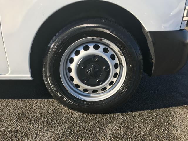 2020 Peugeot Expert 1000 1.5 Bluehdi 100 Professional Van (NV70EUX) Image 16