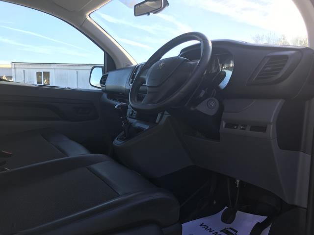 2020 Peugeot Expert 1000 1.5 Bluehdi 100 Professional Van (NV70EUX) Image 21