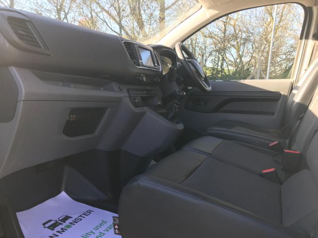 2020 Peugeot Expert 1000 1.5 Bluehdi 100 Professional Van (NV70EUX) Image 22