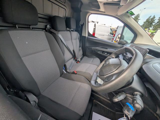 2020 Peugeot Partner 1000 1.5 Bluehdi 100 Grip Van (NV70EVC) Image 17