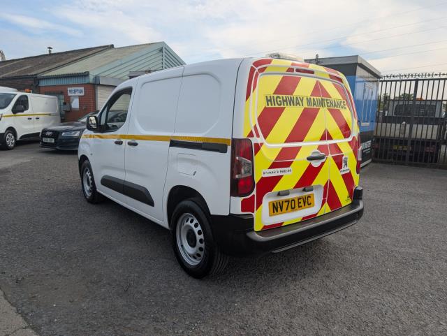2020 Peugeot Partner 1000 1.5 Bluehdi 100 Grip Van (NV70EVC) Image 9