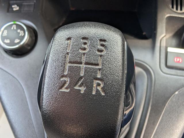 2020 Peugeot Partner 1000 1.5 Bluehdi 100 Grip Van (NV70EVC) Image 24