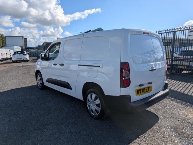 2021 Peugeot Partner L2 950 1.5 Bluehdi 100 Professional Van (NV70EYT) Image 8