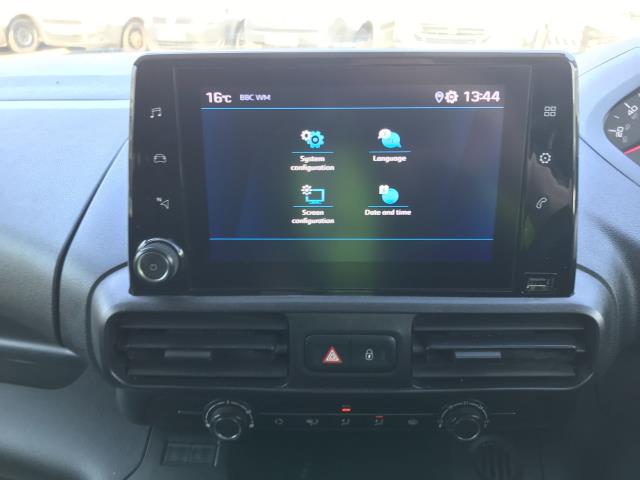2020 Peugeot Partner 1000 1.5 Bluehdi 100 Professional Van (NV70FBY) Image 25