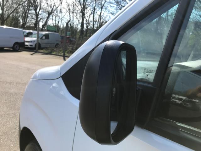 2020 Peugeot Partner 1000 1.5 Bluehdi 100 Professional Van (NV70FBY) Image 16