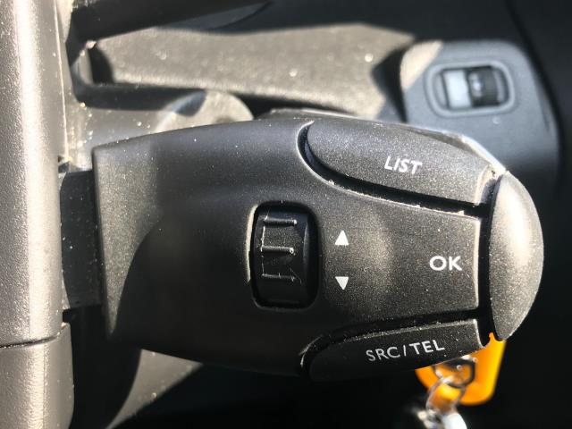 2020 Peugeot Partner 850 1.5 Bluehdi 100 Professional Crew Van (NV70FHY) Image 32