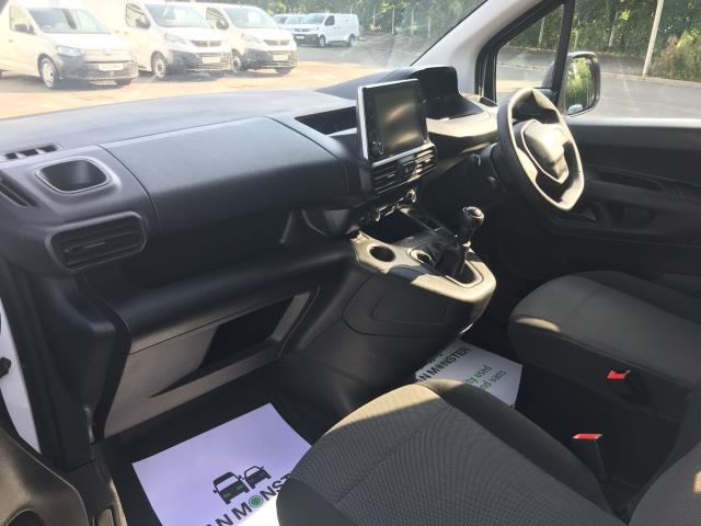 2020 Peugeot Partner 850 1.5 Bluehdi 100 Professional Crew Van (NV70FHY) Image 22