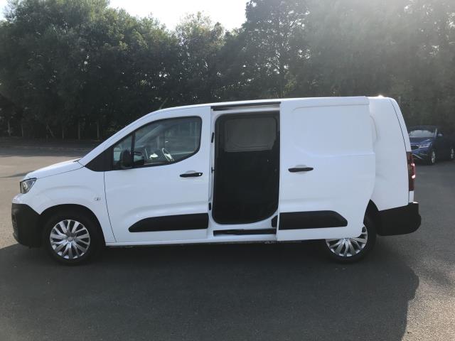 2020 Peugeot Partner 850 1.5 Bluehdi 100 Professional Crew Van (NV70FHY) Image 6