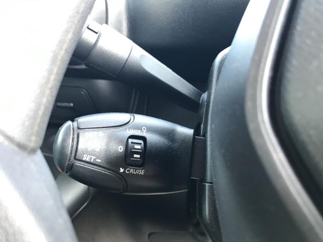2020 Peugeot Partner L2 950 1.5BLUE HDI 100PS PROFESSIONAL EURO 6 (NV70FKG) Image 33