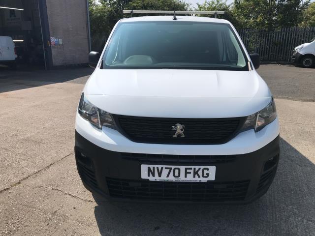 2020 Peugeot Partner L2 950 1.5BLUE HDI 100PS PROFESSIONAL EURO 6 (NV70FKG) Image 24