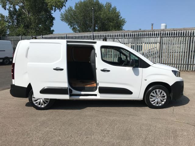 2020 Peugeot Partner L2 950 1.5BLUE HDI 100PS PROFESSIONAL EURO 6 (NV70FKG) Image 8