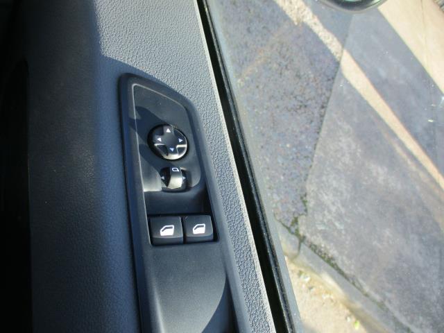 2020 Peugeot Expert 1400 2.0 Bluehdi 120 Professional Van (NV70GLF) Image 16