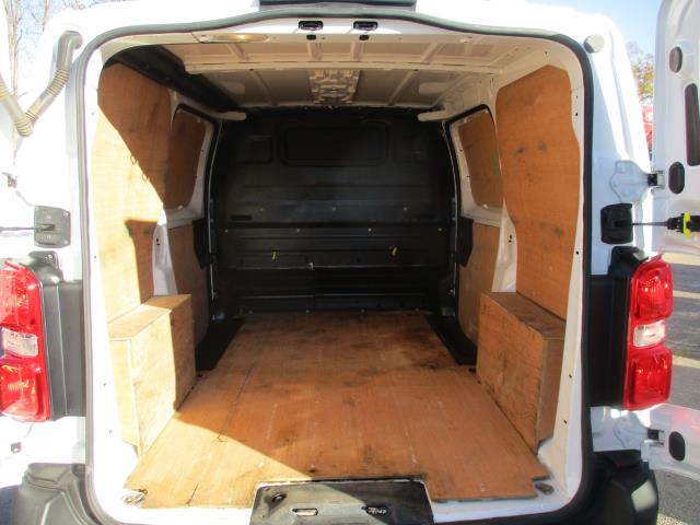 2020 Peugeot Expert 1400 2.0 Bluehdi 120 Professional Van (NV70GLF) Image 29