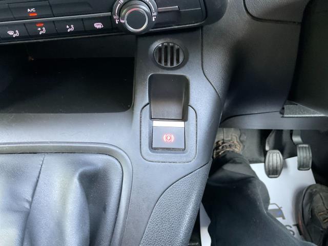 2021 Peugeot Partner 1000 1.5 Bluehdi 100 Professional Van (NV70HDZ) Image 26