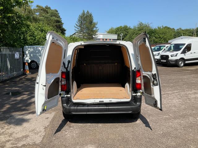 2021 Peugeot Partner 1000 1.5 Bluehdi 100 Professional Van (NV70HDZ) Image 12