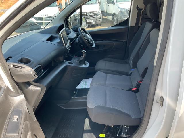 2021 Peugeot Partner 1000 1.5 Bluehdi 100 Professional Van (NV70HDZ) Image 7