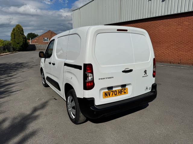 2020 Peugeot Partner 1000 1.5 Bluehdi 100 Professional Van (NV70HFC) Image 7