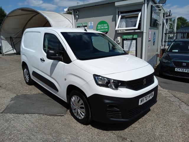 2020 Peugeot Partner 1000 1.5 Bluehdi 100 Professional Van (NV70HFM) Image 2