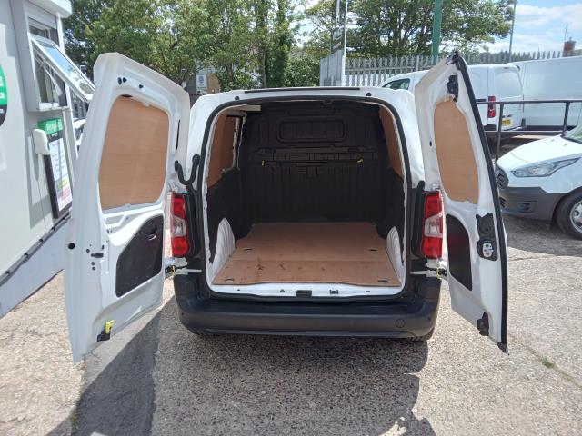 2020 Peugeot Partner 1000 1.5 Bluehdi 100 Professional Van (NV70HFM) Image 11