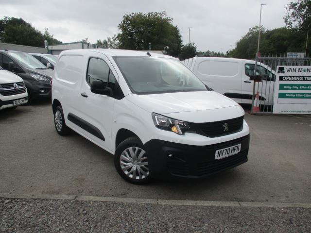 2020 Peugeot Partner STANDARD 1000 1.5 BLUE HDI 100PS PROFESSIONAL (NV70HFN) Image 2