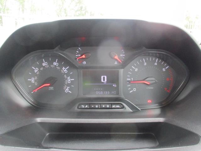 2020 Peugeot Partner STANDARD 1000 1.5 BLUE HDI 100PS PROFESSIONAL (NV70HFN) Image 13
