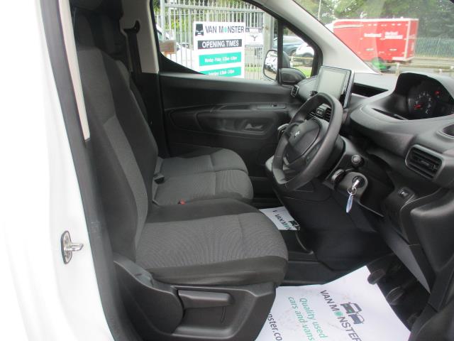 2020 Peugeot Partner STANDARD 1000 1.5 BLUE HDI 100PS PROFESSIONAL (NV70HFN) Image 12