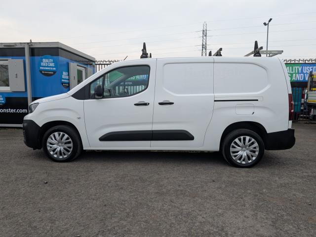 2020 Peugeot Partner 950 1.5 Bluehdi 100 Professional Van (NV70JLO) Image 5