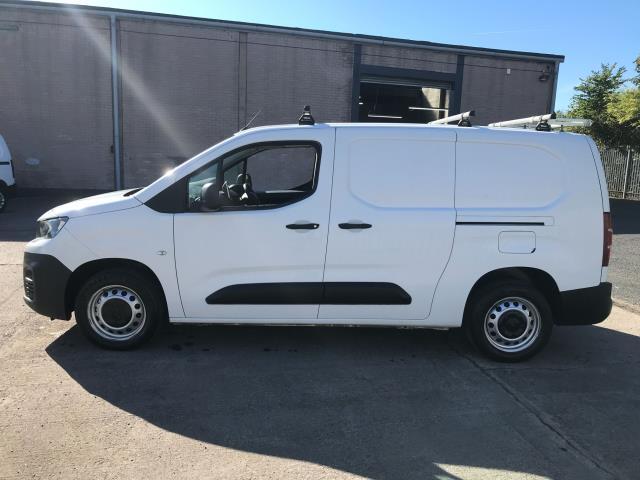 2020 Peugeot Partner L2 950 1.5BLUE HDI 100PS PROFESSIONAL EURO 6 (NV70KDN) Image 9