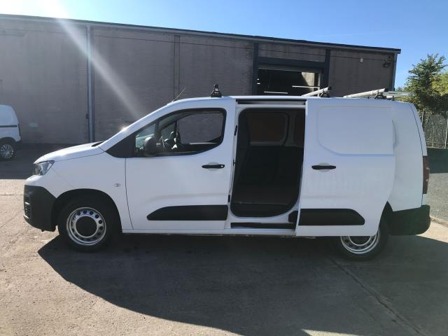 2020 Peugeot Partner L2 950 1.5BLUE HDI 100PS PROFESSIONAL EURO 6 (NV70KDN) Image 10