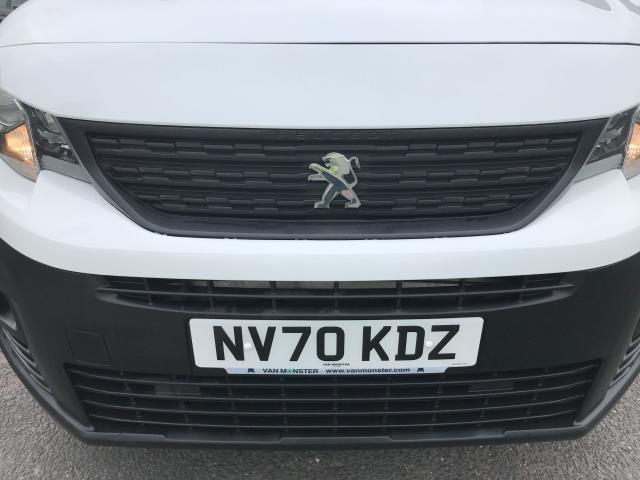 2020 Peugeot Partner L2 950 1.5BLUE HDI 100PS PROFESSIONAL EURO 6 (NV70KDZ) Image 40