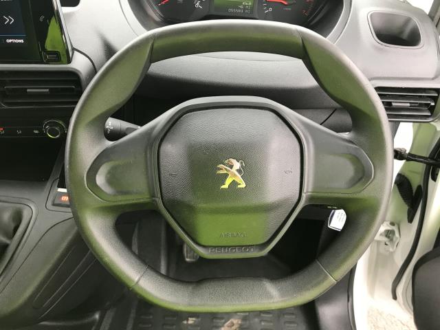 2020 Peugeot Partner L2 950 1.5BLUE HDI 100PS PROFESSIONAL EURO 6 (NV70KDZ) Image 17