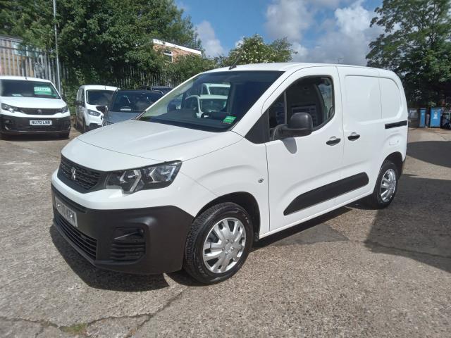 2021 Peugeot Partner 1000 1.5 Bluehdi 100 Professional Van (NV70KFN) Image 4
