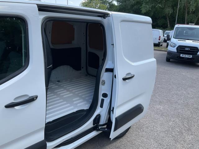 2021 Peugeot Partner 1000 1.5 Bluehdi 100 Professional Van (Limited to 70MPH) (NV70KGF) Image 8