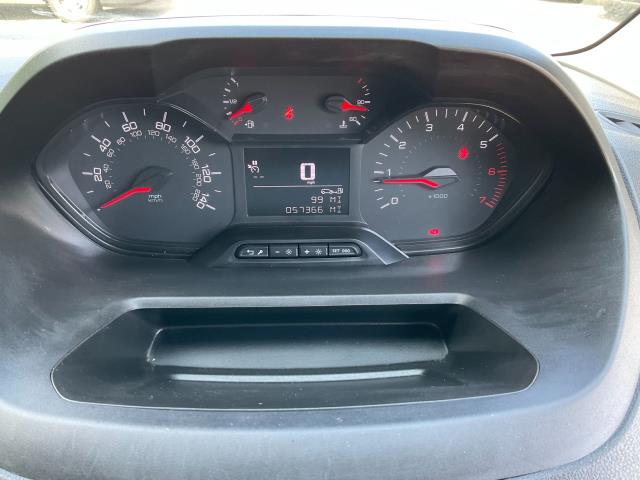2021 Peugeot Partner 1000 1.5 Bluehdi 100 Professional Van (Limited to 70MPH) (NV70KGF) Image 18