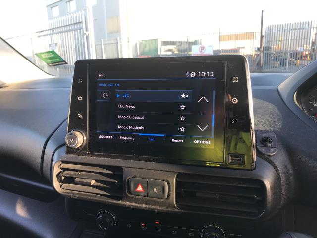 2021 Peugeot Partner L1 1000 1.5BLUE HDI 100PS PROFESSIONAL EURO 6 (NV70KMO) Image 14