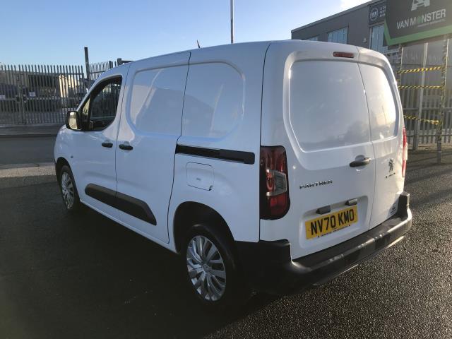 2021 Peugeot Partner L1 1000 1.5BLUE HDI 100PS PROFESSIONAL EURO 6 (NV70KMO) Image 5