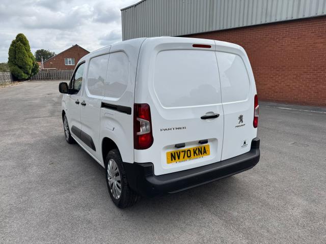 2021 Peugeot Partner 1000 1.5 Bluehdi 100 Professional Van (NV70KNA) Image 7