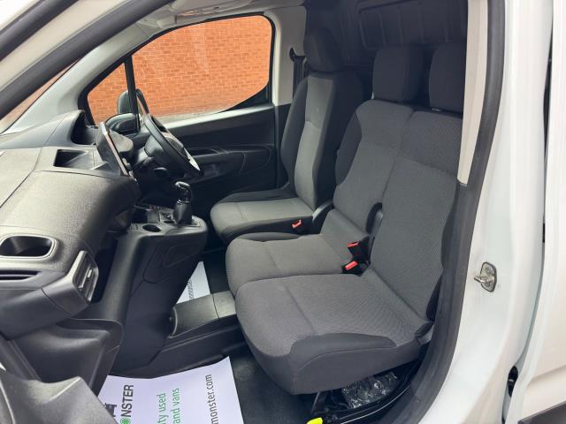 2021 Peugeot Partner 1000 1.5 Bluehdi 100 Professional Van (NV70KNA) Image 31