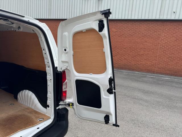 2021 Peugeot Partner 1000 1.5 Bluehdi 100 Professional Van (NV70KNA) Image 49