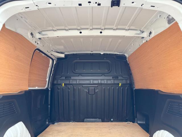 2021 Peugeot Partner 1000 1.5 Bluehdi 100 Professional Van (NV70KNA) Image 47