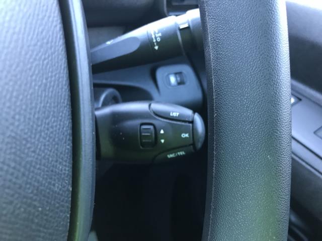 2021 Peugeot Partner 1000 1.5 Bluehdi 100 Professional Van (NV70KPX) Image 27