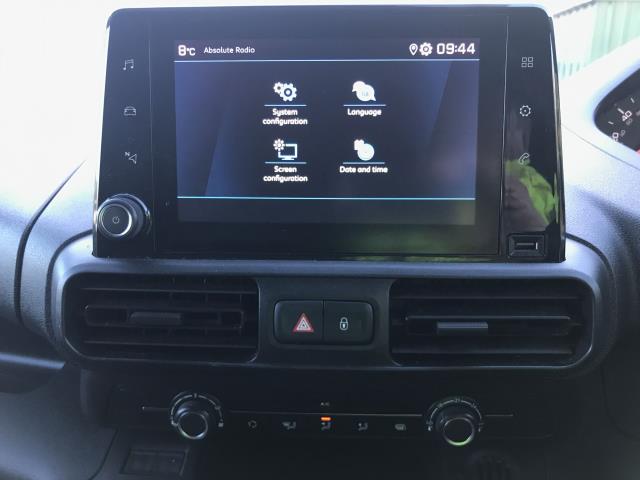 2021 Peugeot Partner 1000 1.5 Bluehdi 100 Professional Van (NV70KPX) Image 24