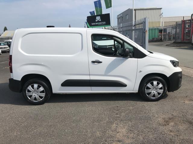 2021 Peugeot Partner L1 1000 1.5BLUE HDI 100PS PROFESSIONAL EURO 6 (NV70KRD) Image 6