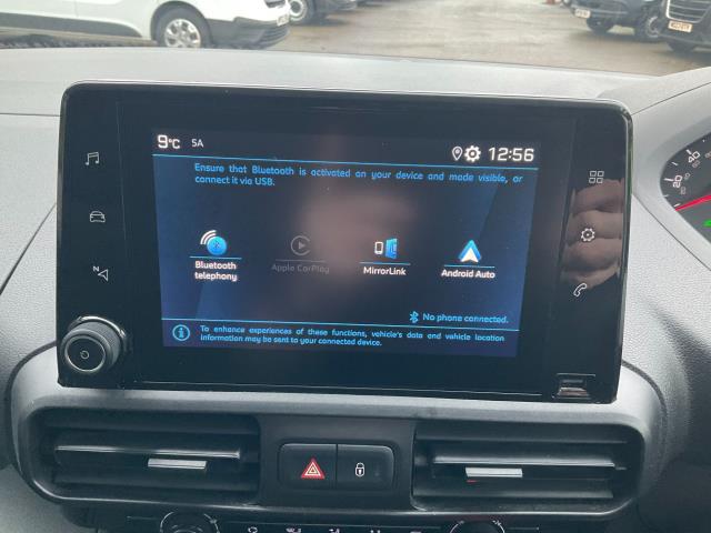 2020 Peugeot Partner 1000 1.5 Bluehdi 100 Professional Van (NV70KSJ) Image 21
