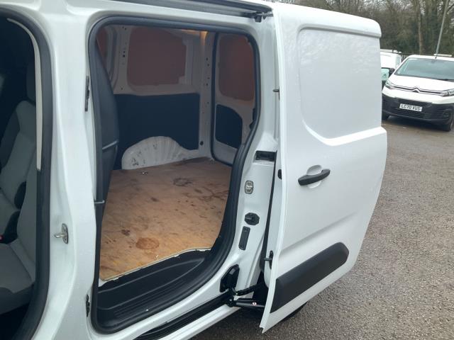 2020 Peugeot Partner 1000 1.5 Bluehdi 100 Professional Van (NV70KSJ) Image 8