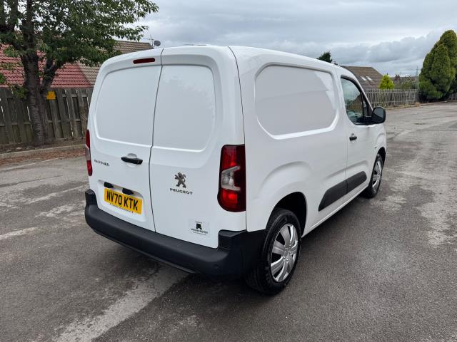 2020 Peugeot Partner 1000 1.5 Bluehdi 100 Professional Van (NV70KTK) Image 9